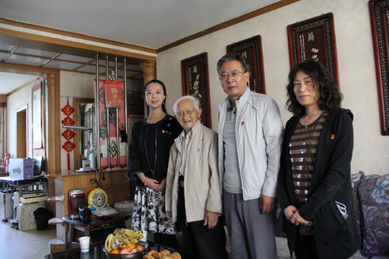 中共青海省第三建筑工程有限公司支部委员会开展&ldquo;走访慰问暖人心，红色精神永传承&rdquo;活动