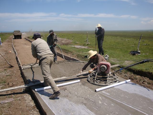 青海TVT体育官网集团全力推进&ldquo;百企联百村&rdquo;活动